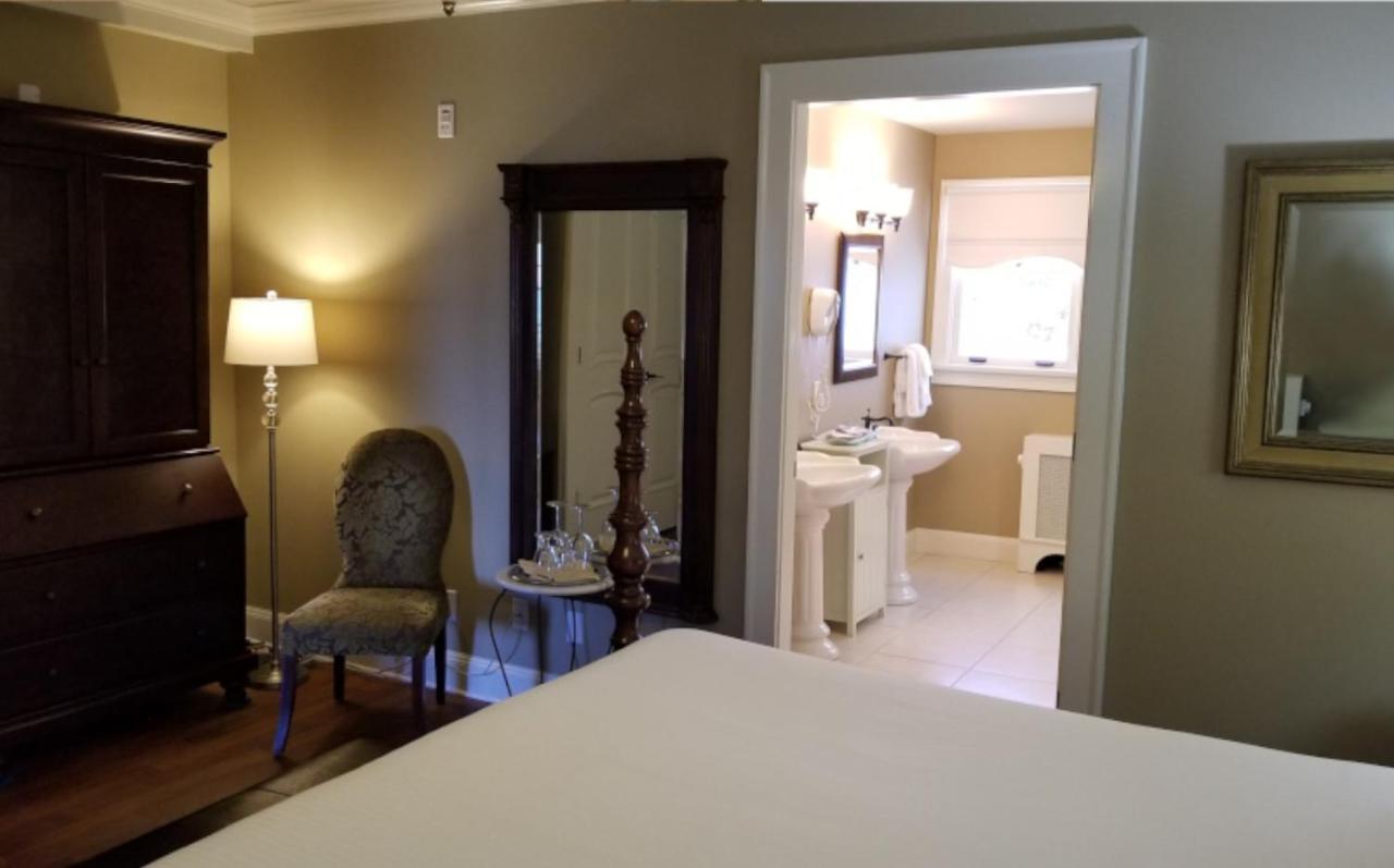 Crown Mansion Boutique & Hotel 5*