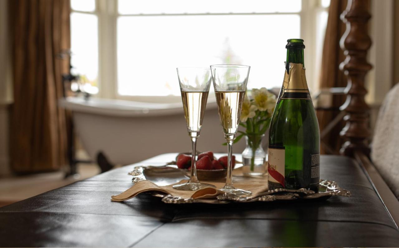 Crown Mansion Boutique & Qualicum Beach