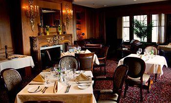 Crown Mansion Boutique & Hotel